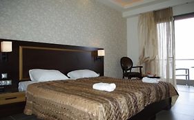 Dion Hotel